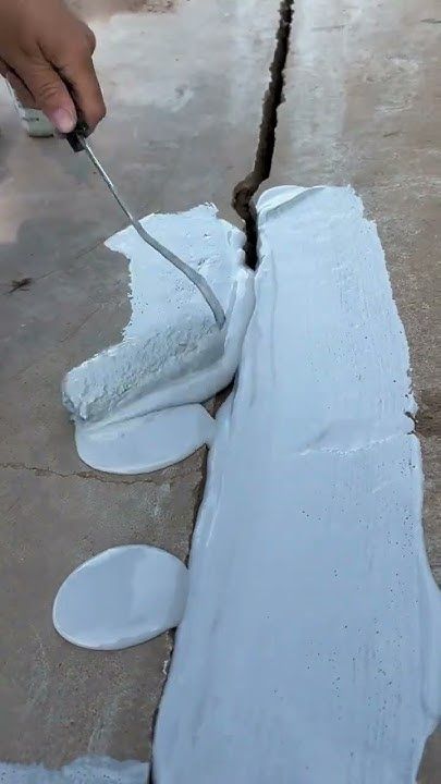 Construction sealants image